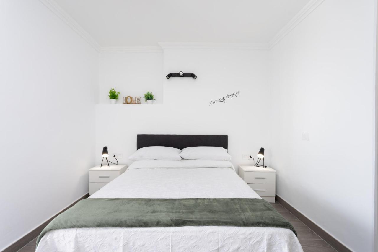 Eden Rentals Edelweiss Green Park Retreat With Ac Σαν Μιγκέλ ντε Αμπόνα Εξωτερικό φωτογραφία